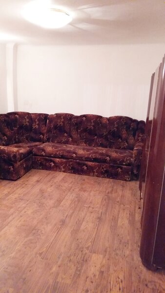 Rahova, str. Crizantemelor, la curte, contract ANAF