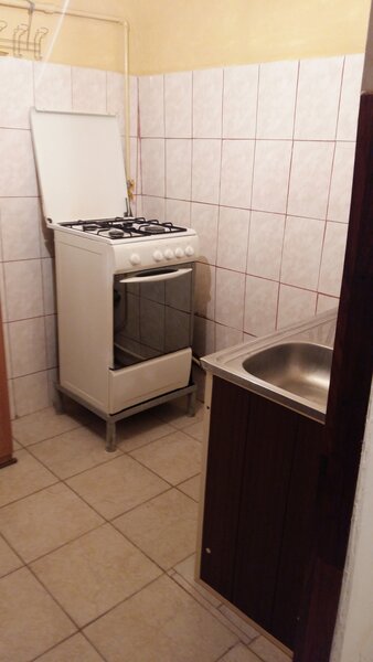 Rahova, str. Crizantemelor, la curte, contract ANAF